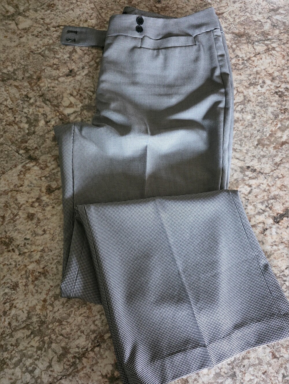 Focus 2000 Black and White Micro-Check Pants Wide Leg Flare Size 16